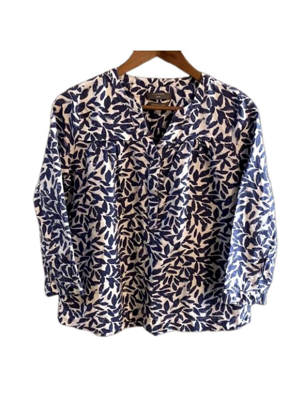 Linen Blend Blouse. White with navy. Medium